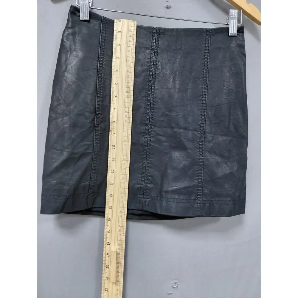 LA9 Free People Metal Black Leather Exposed Back Zip Mini Skirt Women Size 4